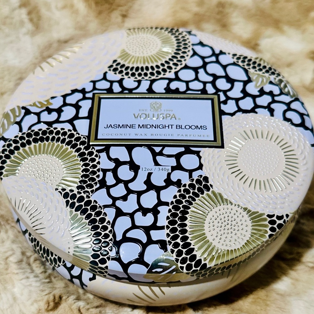 NEW Voluspa Jasmine Midnight Blooms Candle with Black and Gold Design